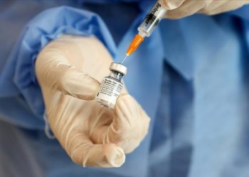 Tayvan’da, koronavirüs aşısına bağlı sebeplerden vefata 200 bin dolar tazminat