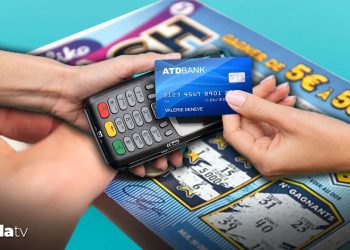 Çaldıkları kartla piyango bileti alan hırsızlar büyük ikramiye çıkardı