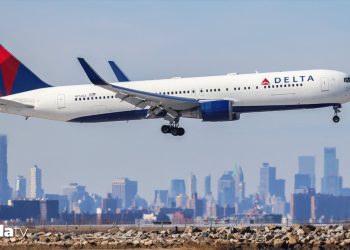 Delta Hava Yolları uçağı acil iniş yaptı