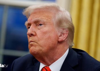 ABD-Kanada ticaret savaşı başladı: Borsalar zirve taklak