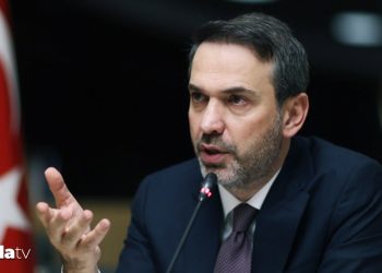 Bakan Bayraktar Bağdat’ta: Petrol ve elektrik masada