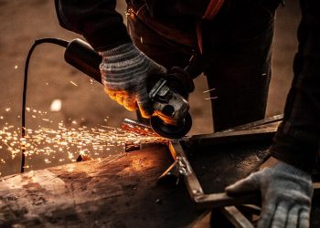 CHP: 322 bin kişi işten çıkarıldı