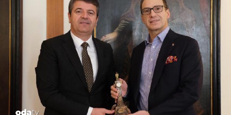 Koç’tan Adıyaman’a kütüphane desteği