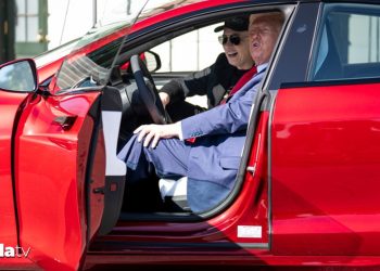 New York Times yazdı: Tesla nereye hakikat gidiyor