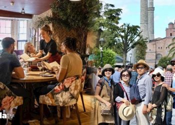 İstanbul’da turistlerin en büyük sorunu artık taksi değil: Pahalılık