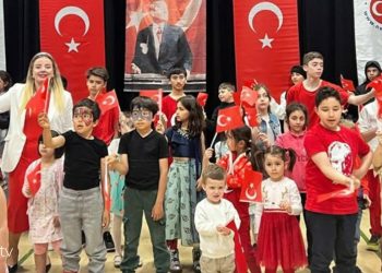 Manchester’da 23 Nisan coşkusu