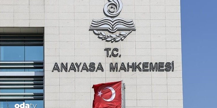 Anayasa Mahkemesi’nden ‘faiz’ kararı