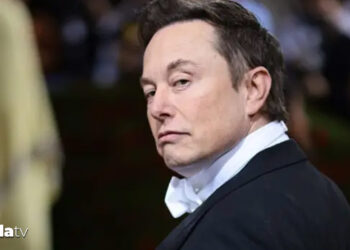 Elon Musk servetine servet kattı